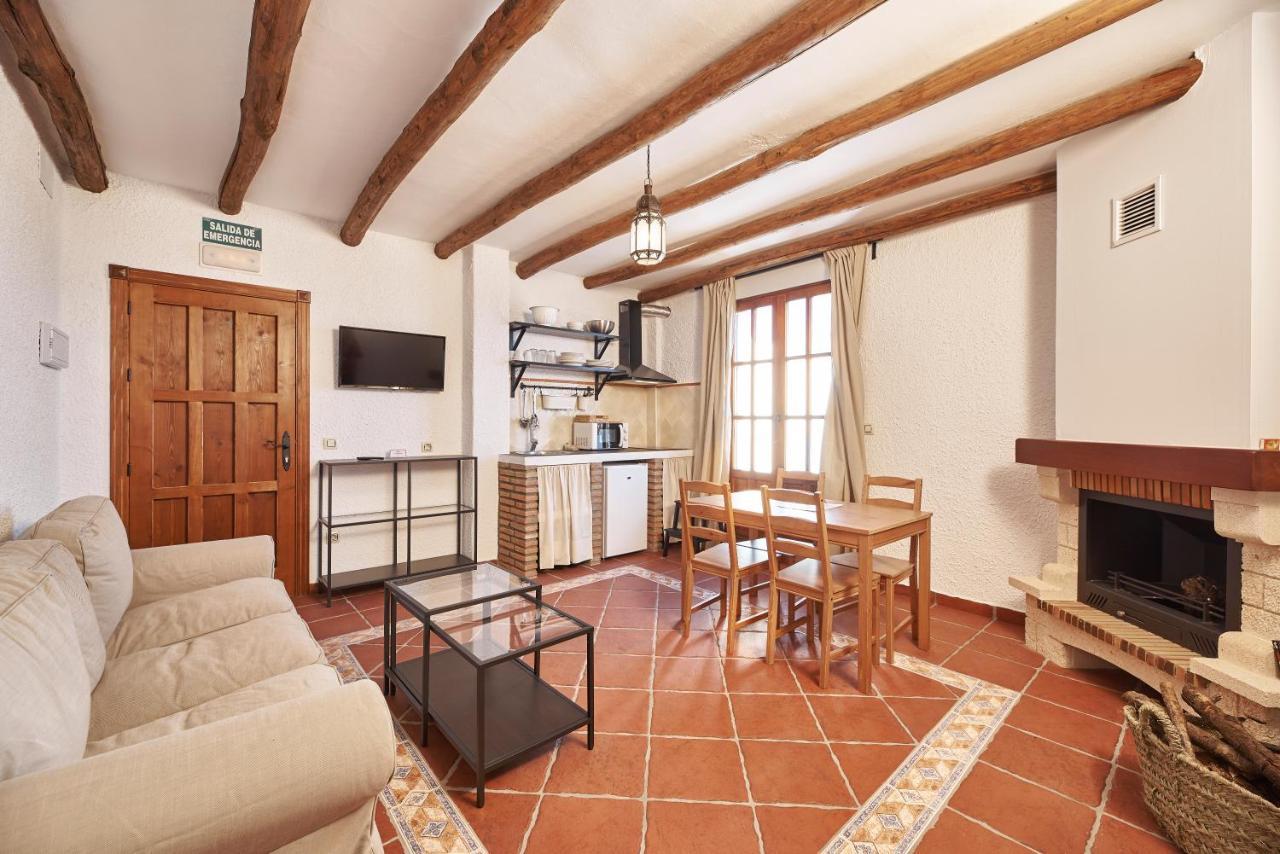 Apartament La Almunia De La Alpujarra Yegen Zewnętrze zdjęcie